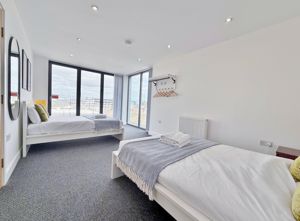 Photo 21- click for photo gallery